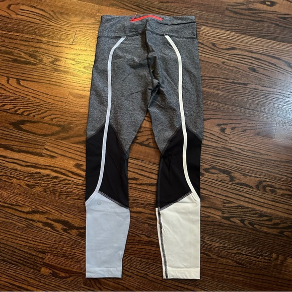 Lululemon Leggings - grey - Picture 6 of 7